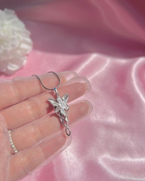 Arwen pendant cheap