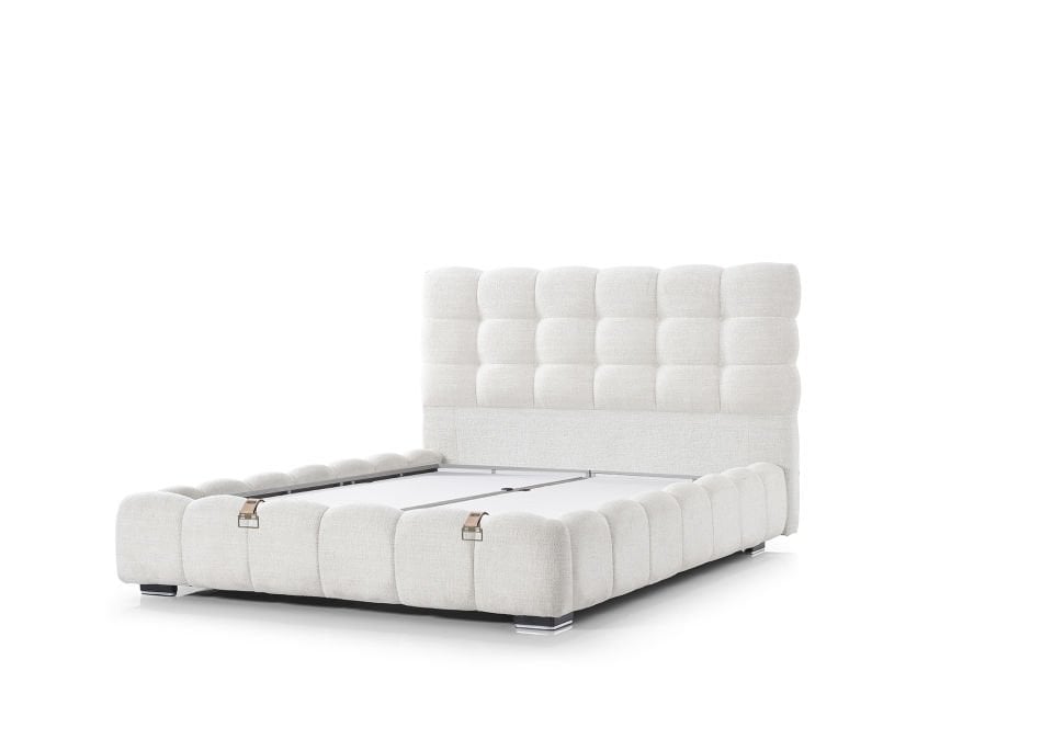 Clouds Sandıklı Baza