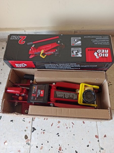 Big Red T82000CS ARABALI ZEMİN KRİKO 2 TON PLASTİK KUTU - BIGT82000CS