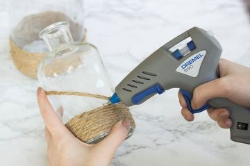 Dremel Sıcak Tutkal Tabancası 930 - F0130930JA