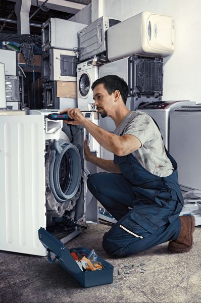 Bosch Akülü Vidalama Matkabı GO 2 (Entegre Akü 1,5 Ah) PH1-PH2 Vidalama Ucu - 06019H2100