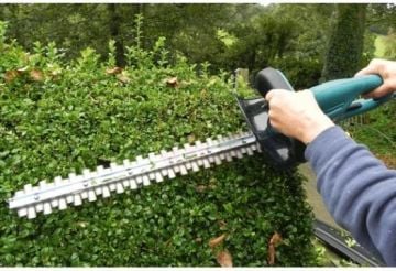Makita Elektrikli Çit Budama Makinesi UH4861
