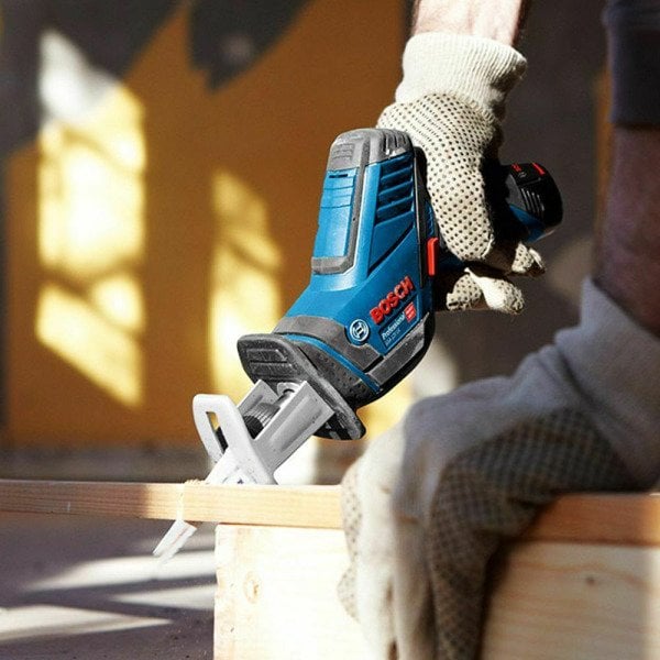 Bosch Akülü Panter Testere Makinesi GSA 12V-14 (Aküsüz) - 060164L902