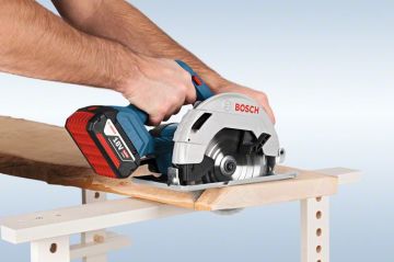 Bosch Akülü Daire Testere Makinesi GKS 18V-57 (Aküsüz) - 06016a2200