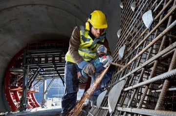 Bosch Akülü Avuç Taşlama Makinesi X-Lock GWX 18V-15 SC (Aküsüz) (125 mm) - 06019H6500