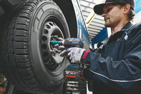 Bosch Gds 18 V-Ec 250 Akülü Darbeli Somun Sıkma - 06019D8104