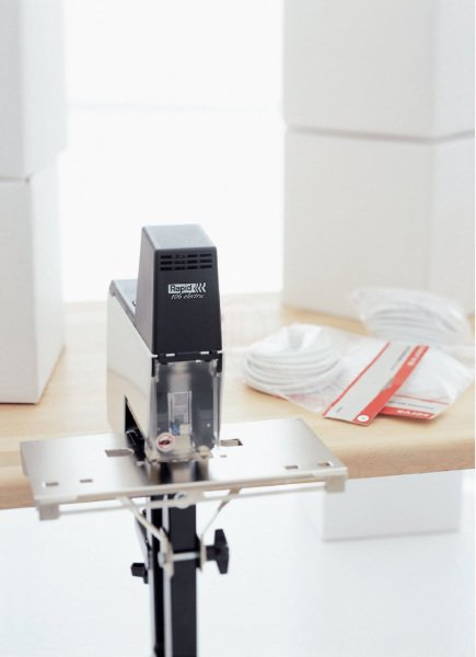 Rapid Elektrikli Zımba Makinası 106E - 10875302