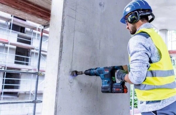 Bosch Akülü Kırıcı Delici Makine SDS Plus GBH 18V-36 C (Aküsüz) - 0611915021
