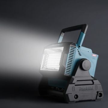 Makita Akülü Projektör Ml009G