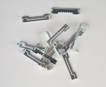 Altındağ Metal Büyük Boy Timsah - Tırtıllı Askı