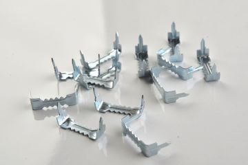 Altındağ Metal Küçük Boy Timsah - Tırtıllı Askı