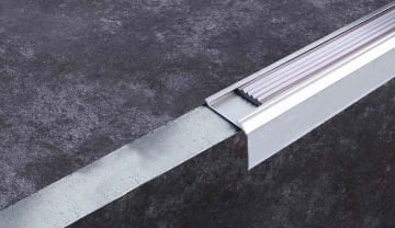 Say Alüminyum Lüx Merdiven Basamak Profili Fitilli 2,50Mt Alüminyum 10 Mm Mat