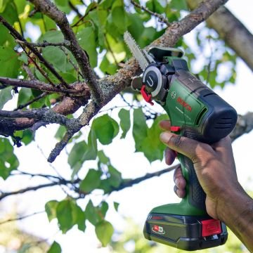 Bosch Akülü NanoBlade Testere Makinesi UniversalCut 18V-65 (1 x 2,5 Ah Akü) - 06033D5202