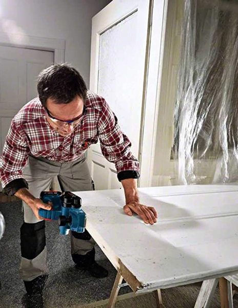 Bosch Gho 18 V-Lı Akülü Planya Makinası 5.0 Ah - 06015A0304
