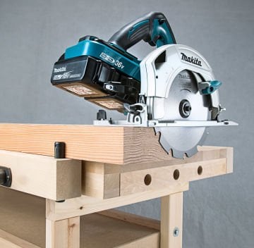Makita Akülü Daire Testere Makinesi DHS710RM2J (2 x 4,0 Ah Akü) (190 mm)