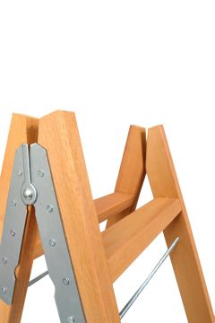 Buse A Tipi Geniş Basamaklı Ahşap Merdiven 7 Basamaklı (230 Cm)