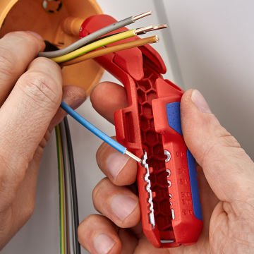 Knipex Ergostrip Kablo Sıyırma Aleti 135 Mm - KNI169502SB