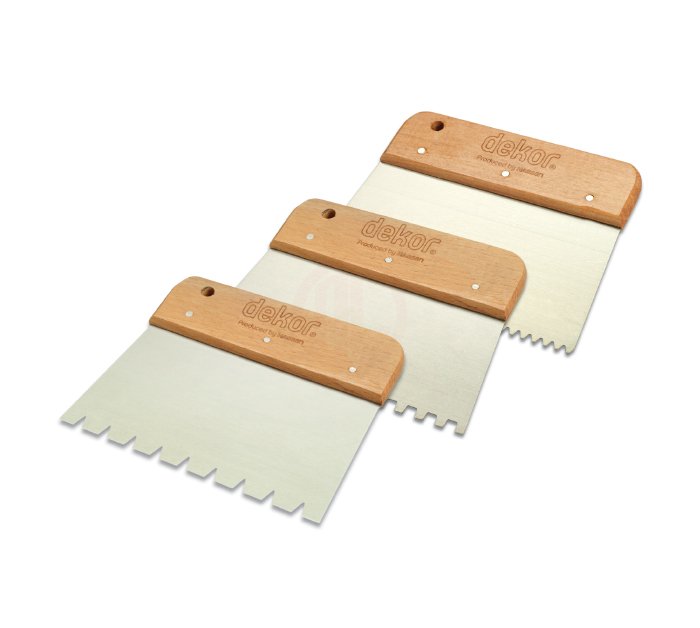 Outlet Dekor Hassan Fayans Tarağı Ahşap Saplı Kare Diş 4x4 mm Yay Çeliği 17 Cm