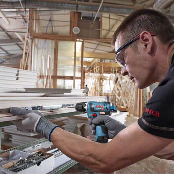 Bosch Gsr 12V-20 Akülü Vidalama Makinesi - 06019D4004