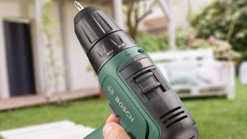 Bosch UNİVERSALDRİLL 18 ÇİFT AKÜLÜ VİDALAMA - 06039C8005