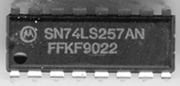 Schukat Quad 2-1 Multıp.3-State Output