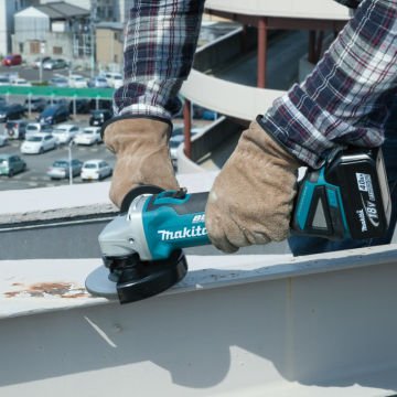 Makita Akülü Avuç Taşlama Makinesi DGA504RFE (2 x 3,0 Ah Akü) (125 mm)