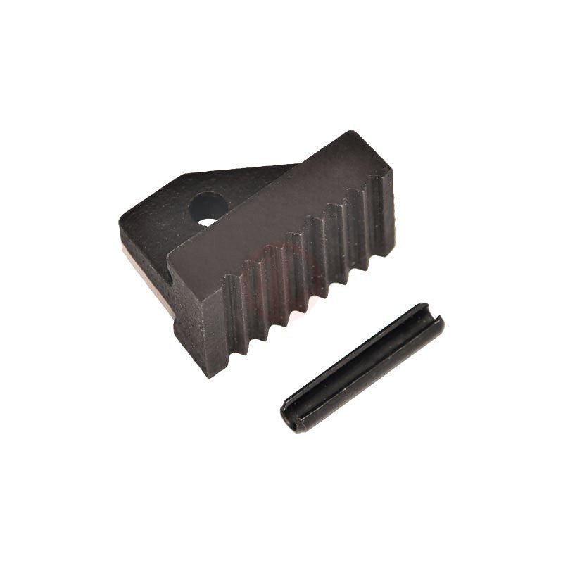 İzeltaş Ağır Tip Boru Anahtarı Yedek Parçası Alt Çene Ve Pim 8 İnç