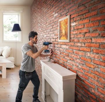 Bosch Akülü Darbeli Vidalama Matkabı GSB 180-LI (2 x 2,0 Ah Akü) - 06019F8307