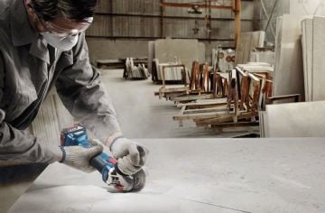 Bosch Akülü Avuç Taşlama Makinesi GWS 18V-10 (2 x 5,0 Ah Akü) - 06019J4004