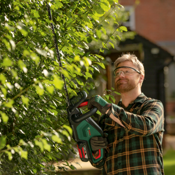 Bosch Akülü Çit Kesme Makinesi Advanced HedgeCut 36V-65-28 (1 x 2,0 Ah Akü) - 060084A300