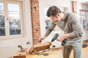 Bosch UNİVERSALIMPACT 18 ÇİFT AKÜLÜ DARBELİ VİDALAMA - 06039C8101