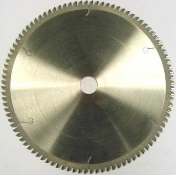 Makita Profesyonel Ahşap Daire Testere 185x30/20 mm 40 Diş (A-86072)