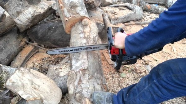 Oregon BENZİNLİ AĞAÇ KESME MOTORU - EX75047