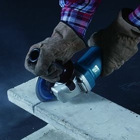 Makita Avuç Taşlama Makinesi GA4540C (115 mm)