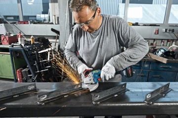 Bosch Akülü Avuç Taşlama Makinesi GWS 18V-15 SC (2 x 8,0 Ah Akü) (125 mm) + Paslanmaz Çelik (Inox) İnce Kesme Disk + Bosch Uzaklık Ölçer Lazerli GLM 40