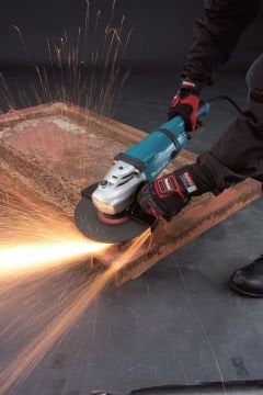 Makita Büyük Taşlama Makinesi GA9030 (230 mm)