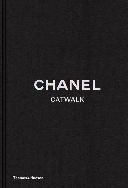 CHANEL CATWALK