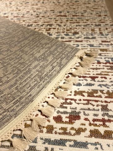 Çok Renkli Dağınık Desen Garden Kilim