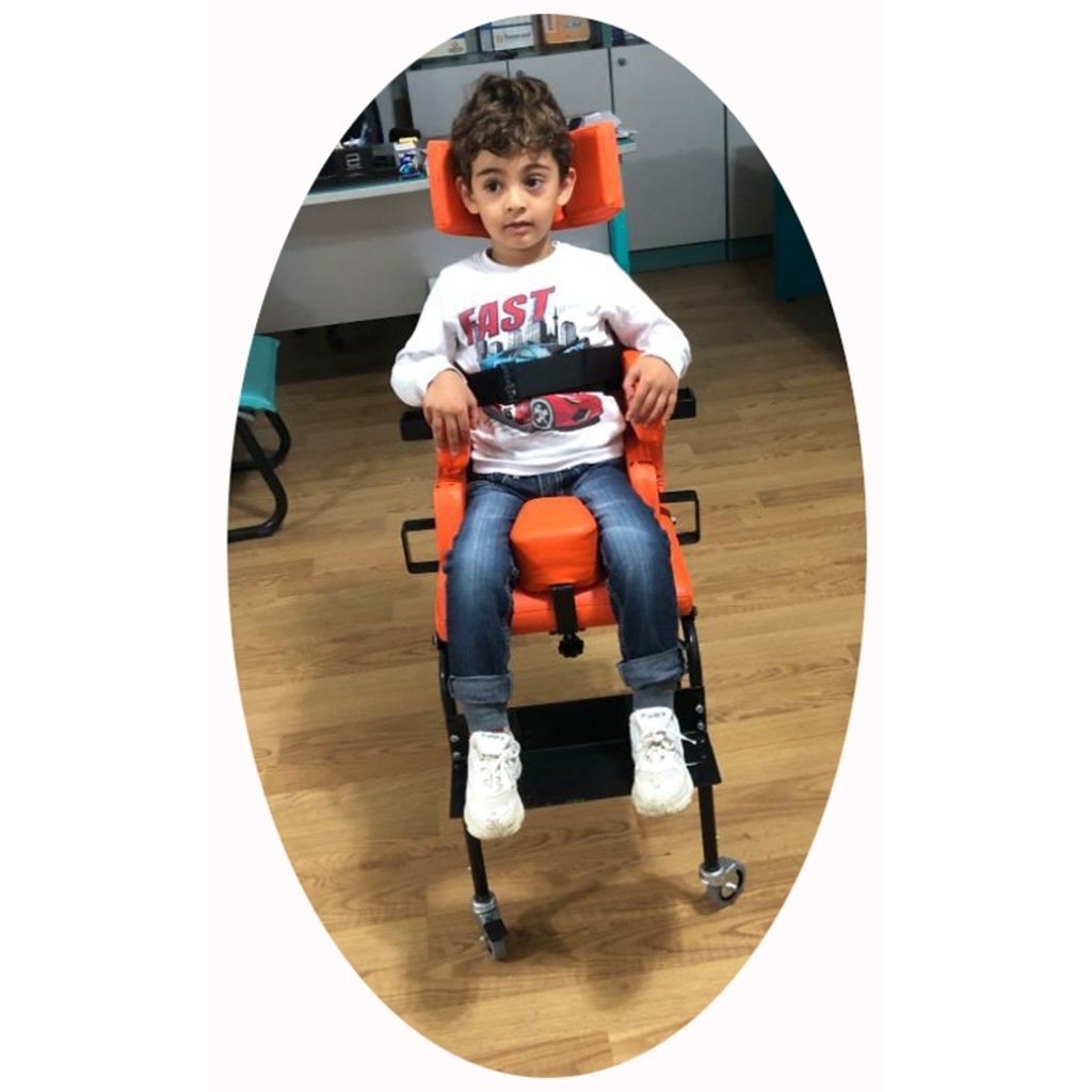 Tekerlekli Engelli Çocuk Oturma Sandalyesi