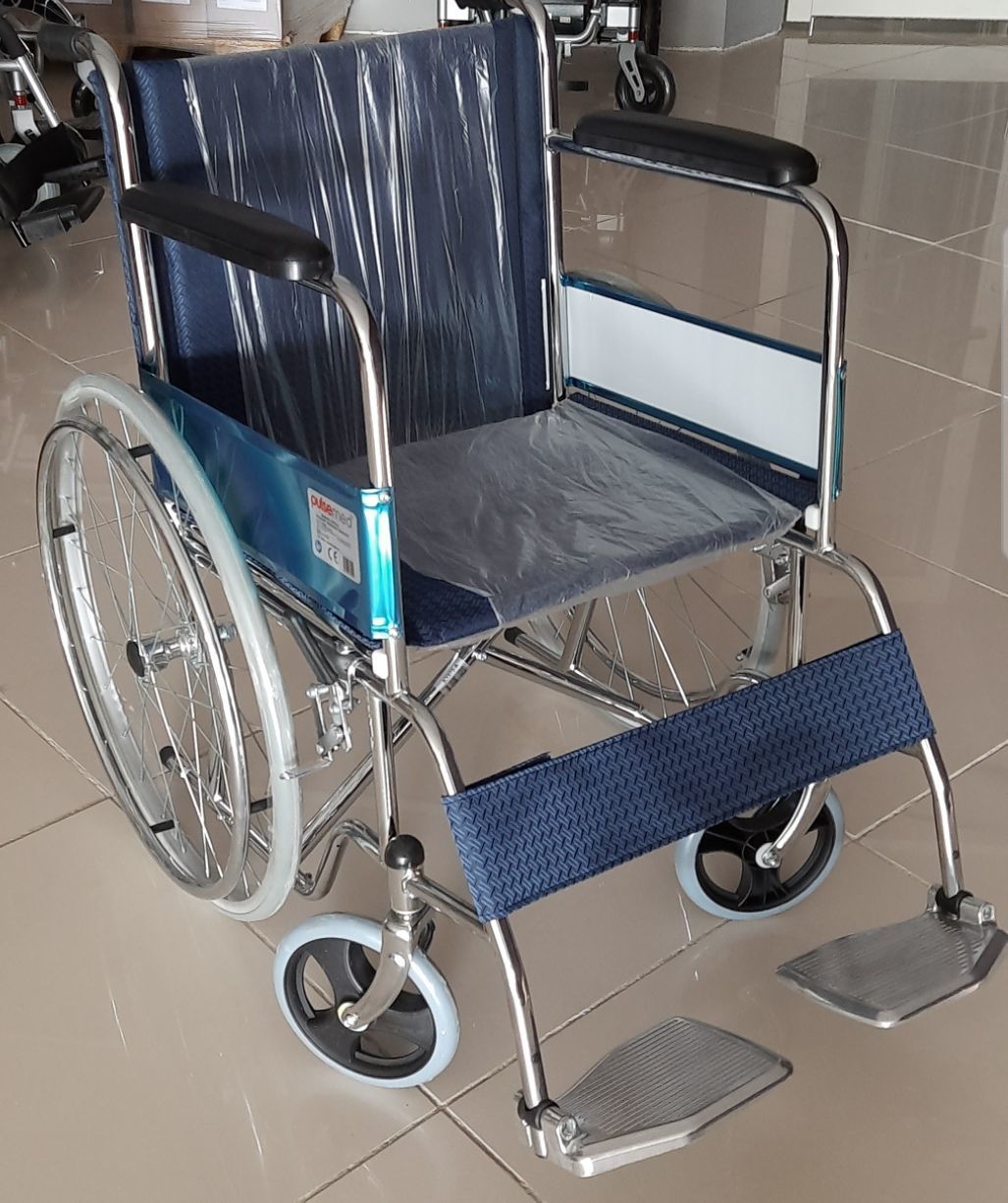 Pulsemed Çelik Tekerlekli Sandalye KY875-A