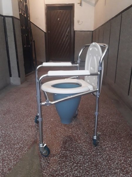 İthal Kapalı Kovalı Hasta Tuvaleti