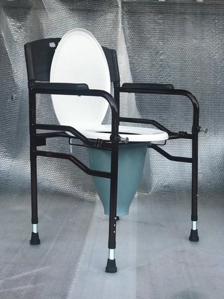 Katlanır Engelli Banyo Tuvalet Sandalyesi