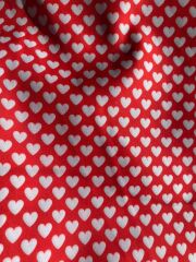 Kırmızı Beyaz Kalp Desenli Kumaş