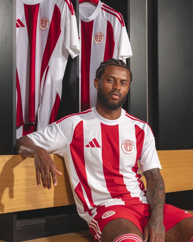 ANTALYASPOR EFSANE ÇUBUKLU 2025-26 SEZON MAÇ FORMASI