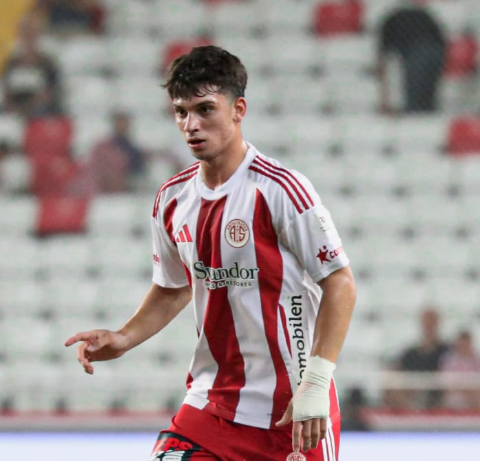 ANTALYASPOR EFSANE ÇUBUKLU 2025-26 SEZON MAÇ FORMASI