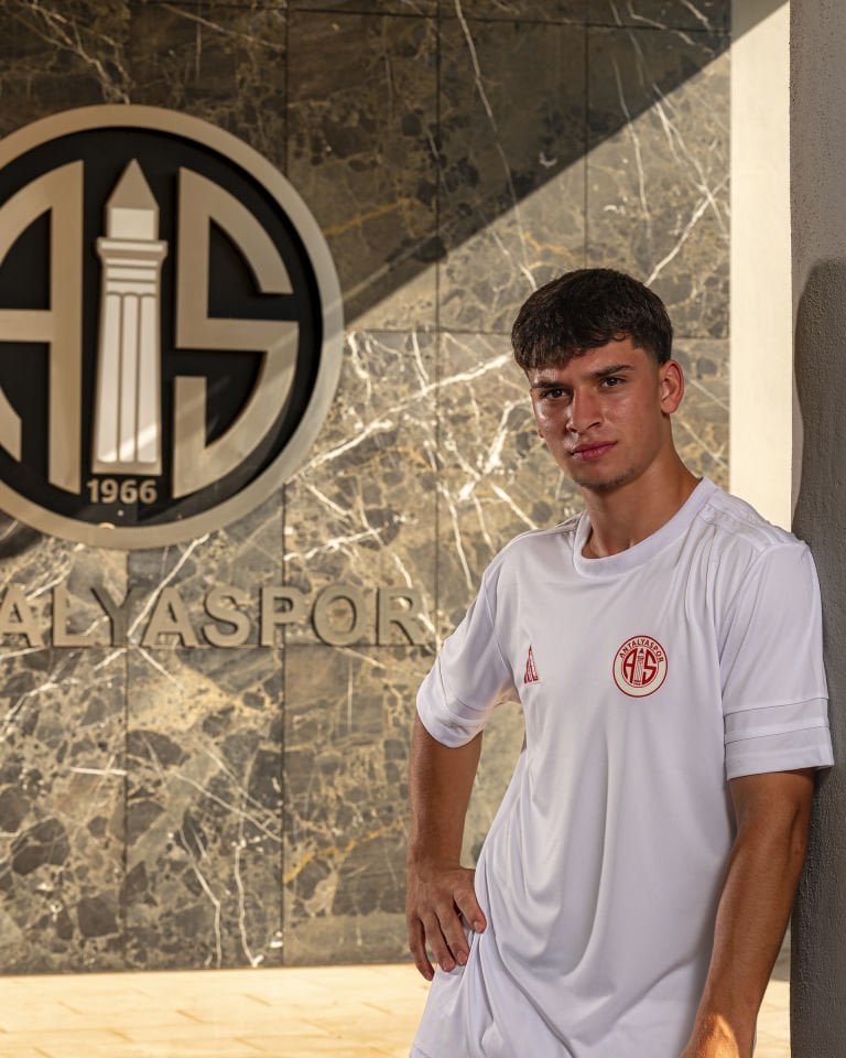 ANTALYASPOR 2025-26 SEZON BEYAZ MAÇ FORMASI