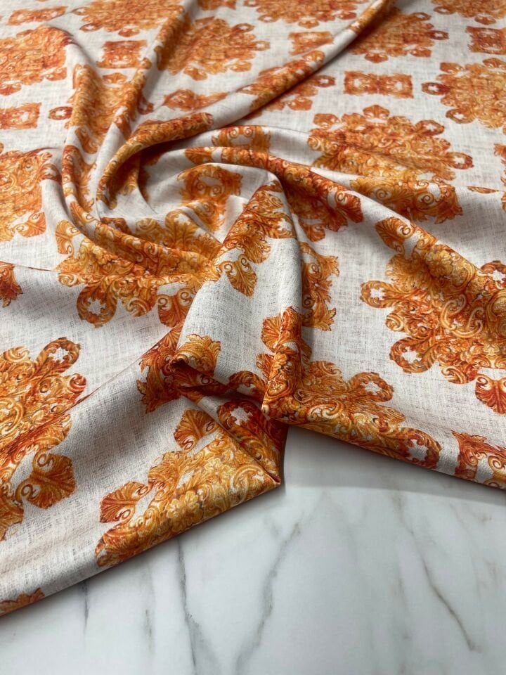 Nakış Desen Elbiselik Gömleklik Tivil Saten Kumaş