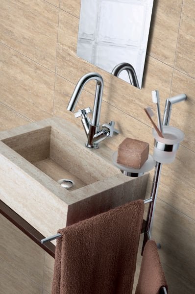 300X600 CLASSICO BEJ ANTISLIP R10 K:9