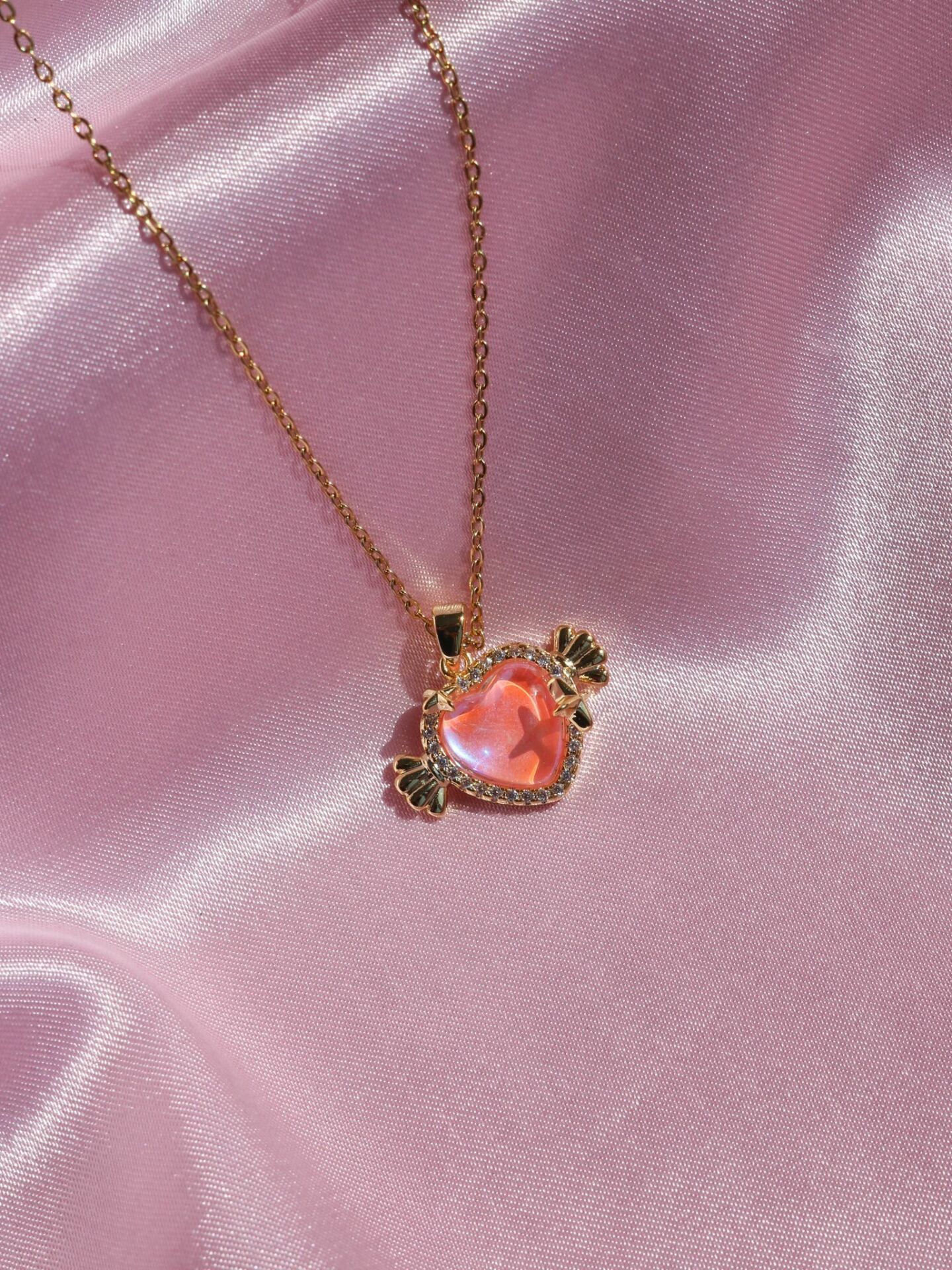 Coral sales heart pendant
