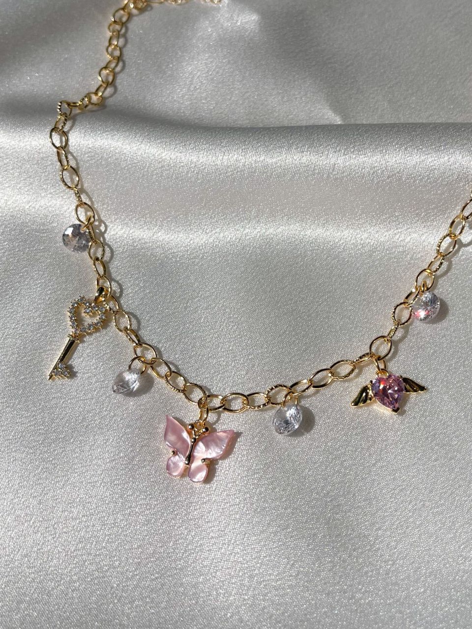 Aesthetic butterfly necklace deals